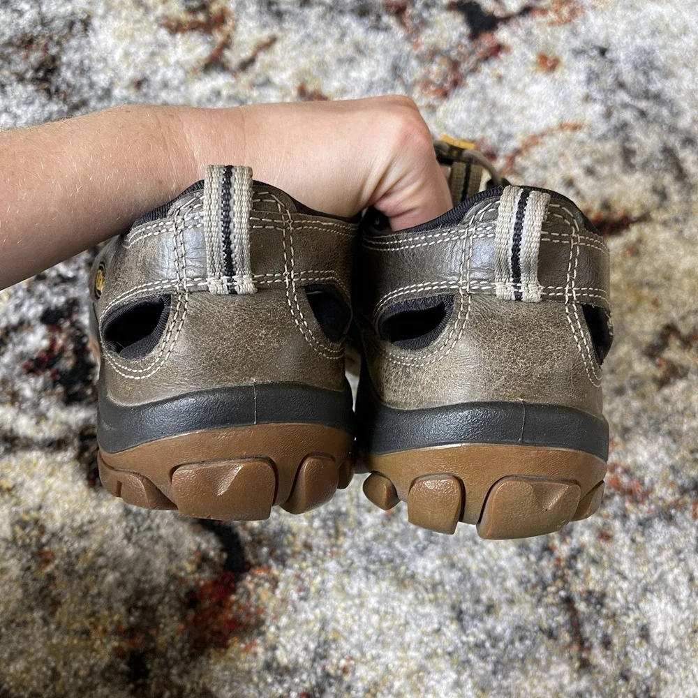 KEEN Men 43/10 Glisan Sandal Brown Leather Outdoor Hiking Gorpcore Trails Water